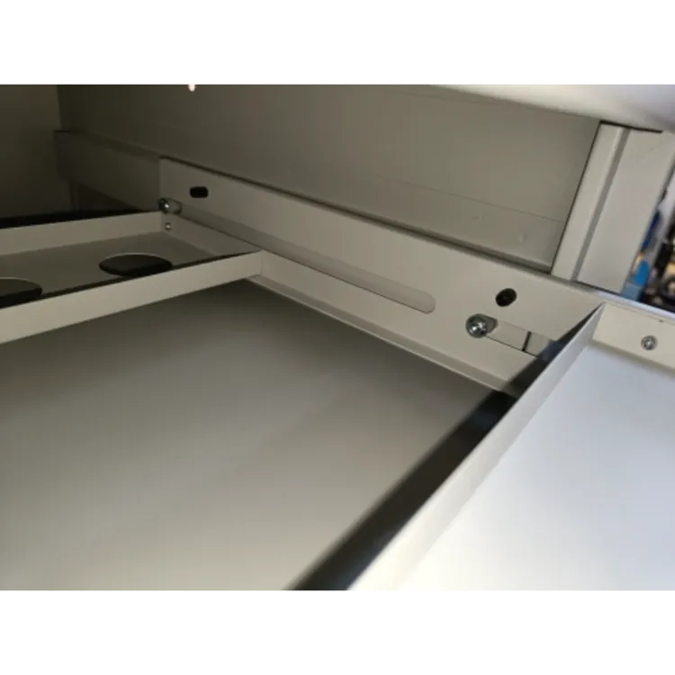 ARMÁRIO PARA COMPUTADOR ND