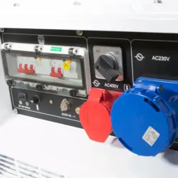 GERADOR TRIFÁSICO(SILENCIOSO) 12500W HYUNDAI